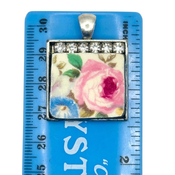 Homer Laughlin Floral Broken China Square Pendant with Rhinestones Necklace - Picture 5 of 16